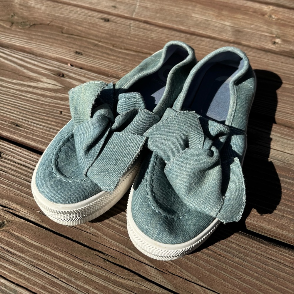 Denim Bow G by Guess Platform Sneakers